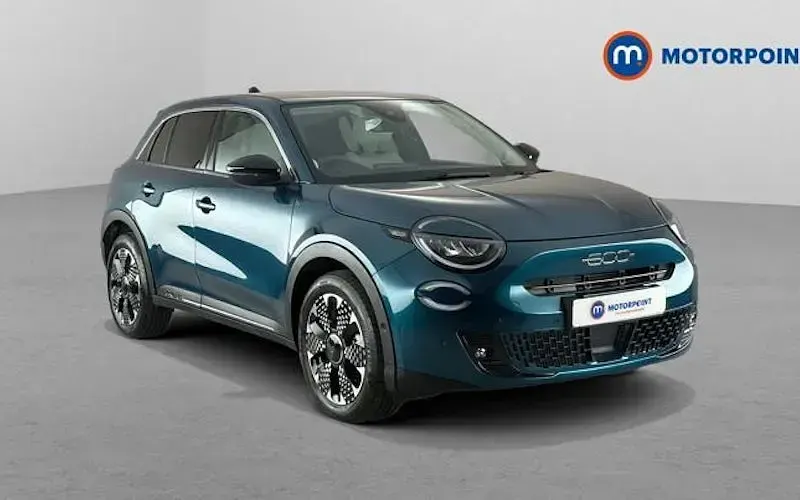 Used Fiat 600E La Prima 114 kW (156 HP) 2025 SUV