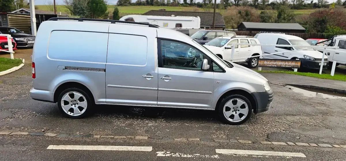 Used VW Caddy Maxi 104 HP (76 kW) 2009 Silver MPV