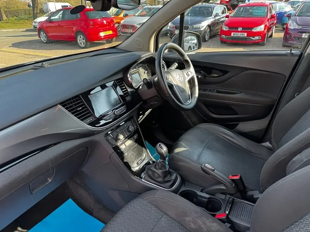 Second-hand Vauxhall Mokka X Active 115 CP (84 kW) 2017 Negru SUV