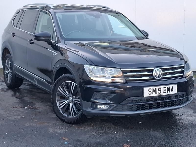 Black Used 2019 VW Tiguan Allspace SE SUV | £18,998 (Good price) - Image 1/4