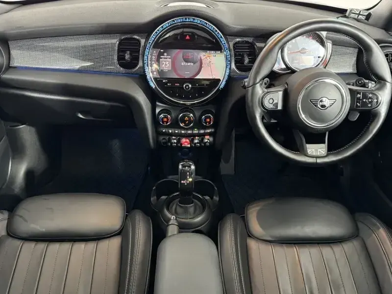 Used Mini Cooper S Exclusive 176 HP (129 kW) 2021 Black Hatchback
