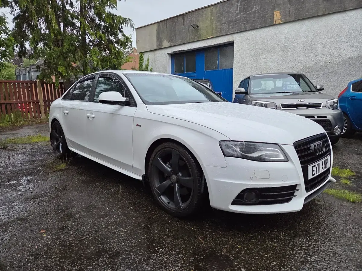 Used Audi A4 Black Edition 2011 White Sedan