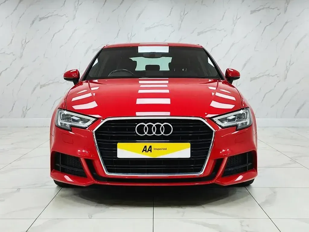 Usado Audi A3 Sportback S-Line 150 HP (110 kW) 2018 Vermelho Citadino