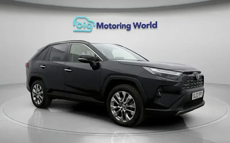 Used Toyota RAV4 218 HP (160 kW) 2025 SUV