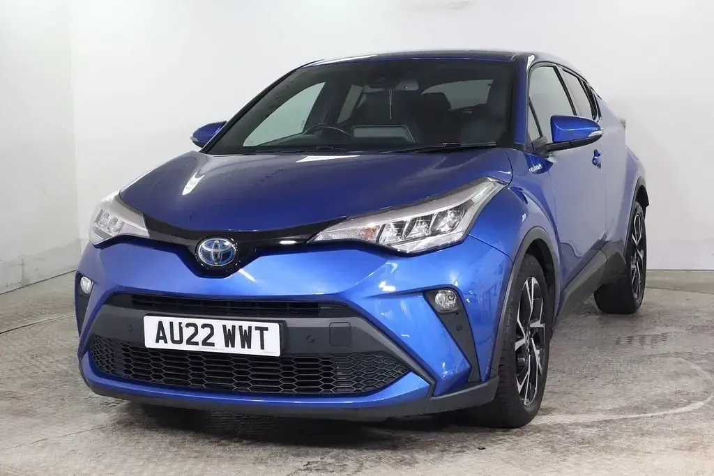 Używany Toyota C-HR Design 2022 Niebieski SUV