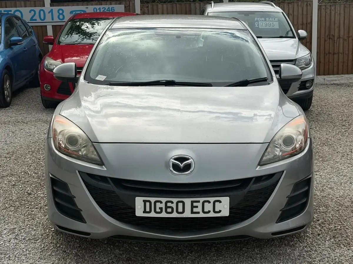 Used Mazda 3 2010 Silver Hatchback
