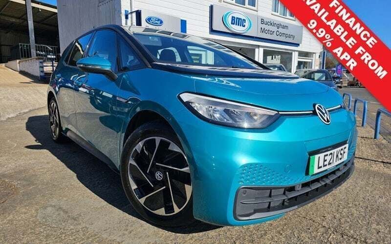 Blue Used 2021 VW ID.3 Pro Performance Hatchback | £14,995 (Fair price) - Image 1/4