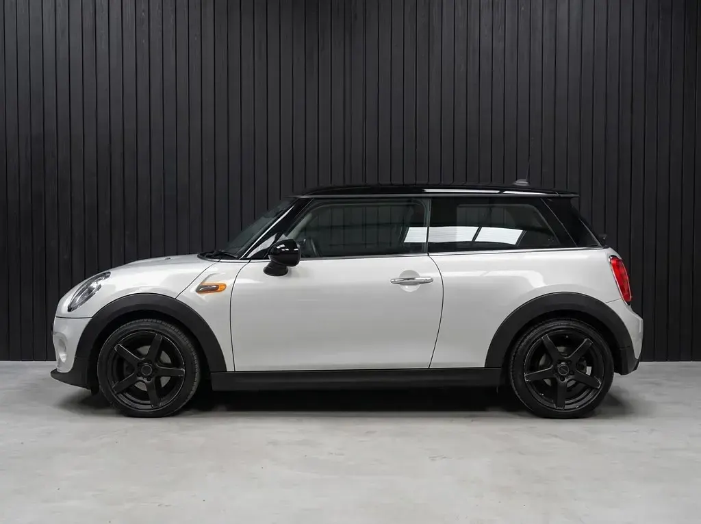 Used Mini Cooper Hatch 2015 Silver Hatchback
