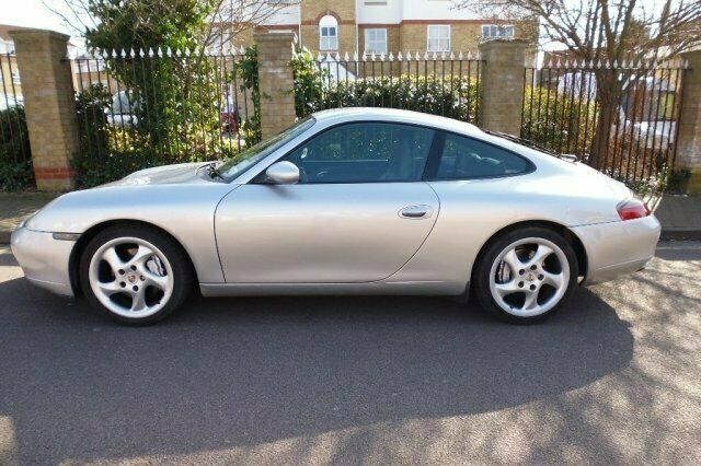 Begagnad Porsche 911 1999 Sportkupé