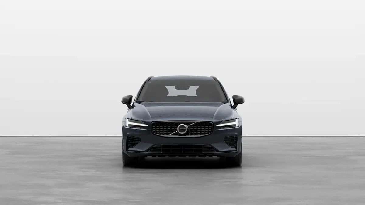 New Volvo V60 Plus 334 HP (245 kW) 2026 Denim blue Estate