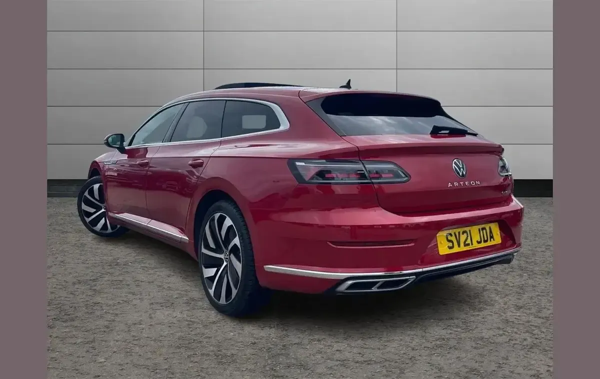 Used VW Arteon R-line 218 HP (160 kW) 2021 Red Estate