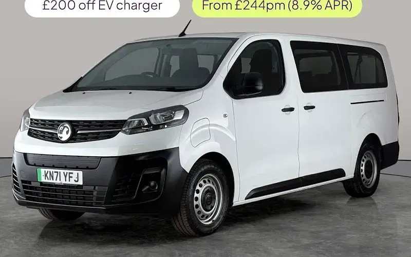 Used Vauxhall Vivaro 100 kW (136 HP) 2022 MPV