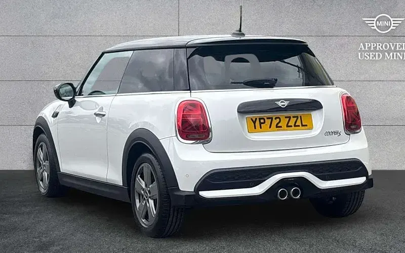 Used Mini Cooper S Classic 178 HP (130 kW) 2022 Hatchback