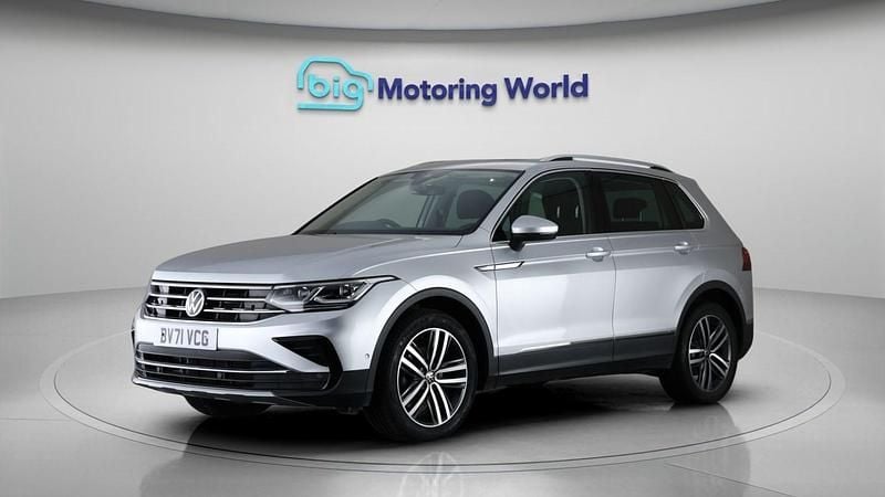 Used VW Tiguan Elegance 150 HP (110 kW) 2022 Silver SUV