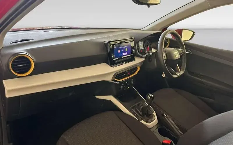 Used Seat Arona SE 95 HP (69 kW) 2022 Red SUV