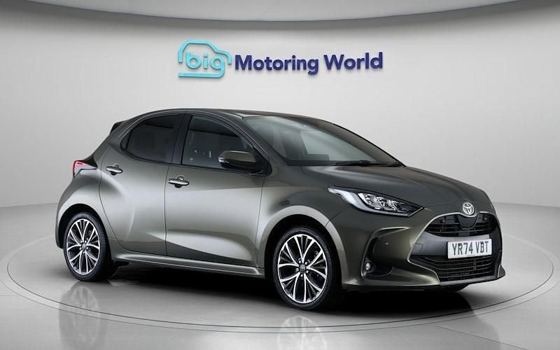 Used Toyota Yaris Hybrid 116 HP (85 kW) 2024 Bronze Hatchback