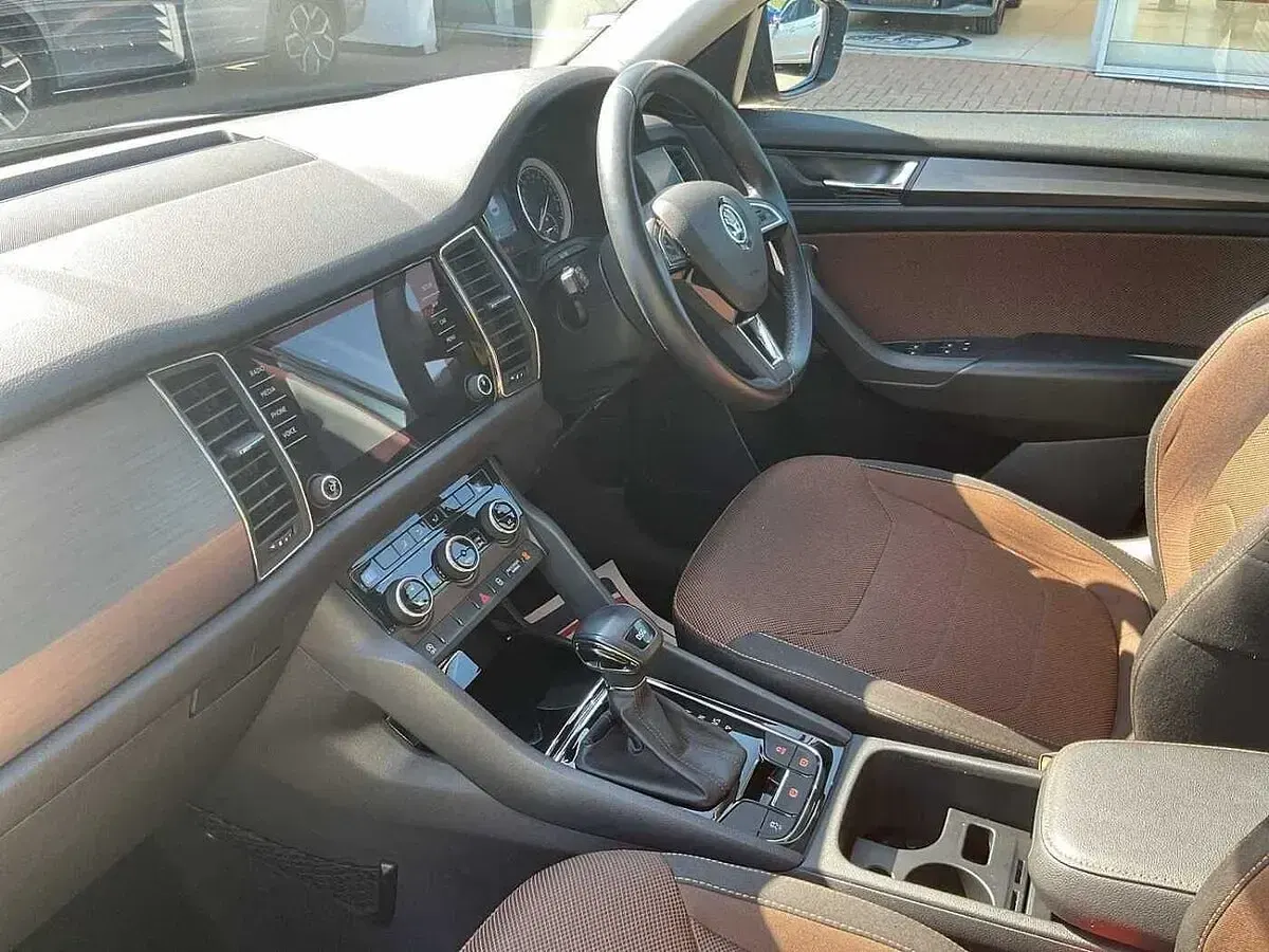 Used Skoda Kodiaq SE 150 HP (110 kW) 2017 Quartz grey metallic SUV