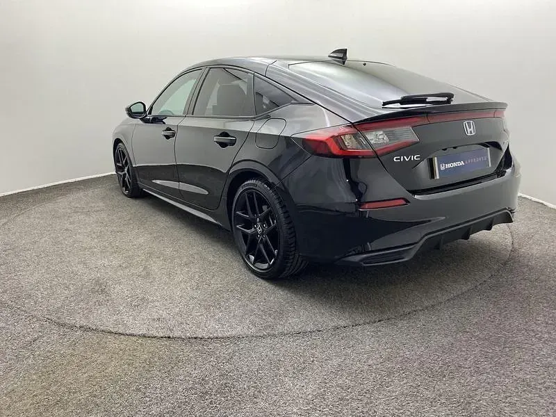 Używany Honda Civic Sport 2022 Czarny Hatchback