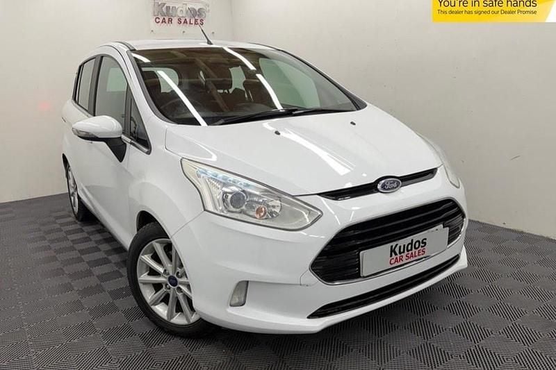 Used Ford B-MAX Titanium 105 HP (77 kW) 2015 White MPV