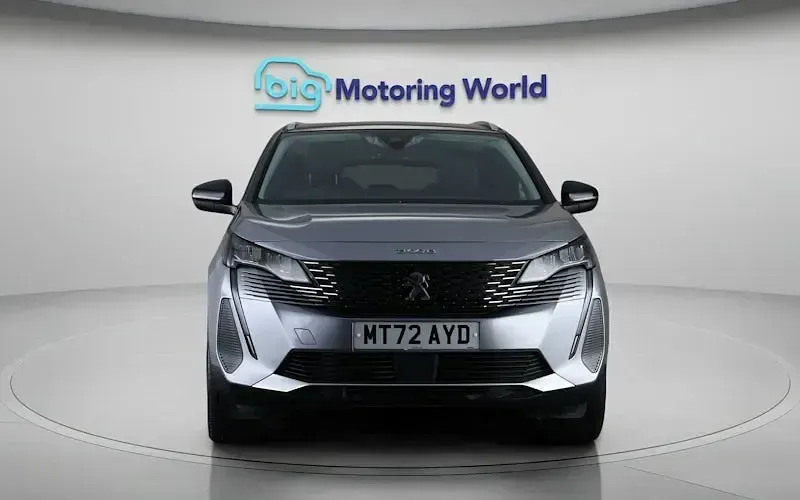 Used Peugeot 3008 Allure+ 131 HP (96 kW) 2022 Grey SUV
