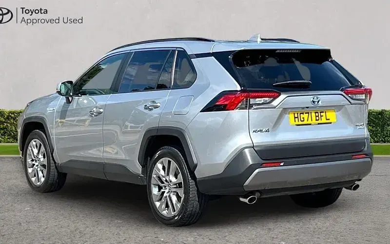 Used Toyota RAV4 222 HP (163 kW) 2025 SUV