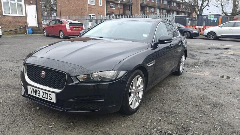 Used Jaguar XE Prestige 180 HP (132 kW) 2018 Black Sedan