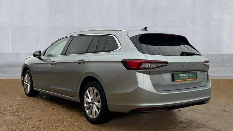 Used Skoda Superb SE Technology 150 HP (110 kW) 2025 Pebble silver metallic