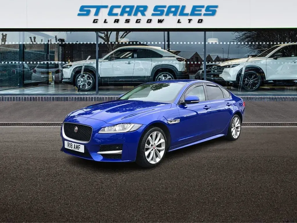 Used Jaguar XF R-Sport 180 HP (132 kW) 2016 Blue Sedan
