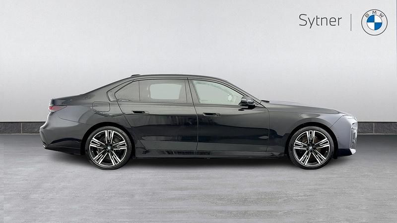 Used BMW i7 M Sport 330 kW (449 HP) 2025 Black Sedan