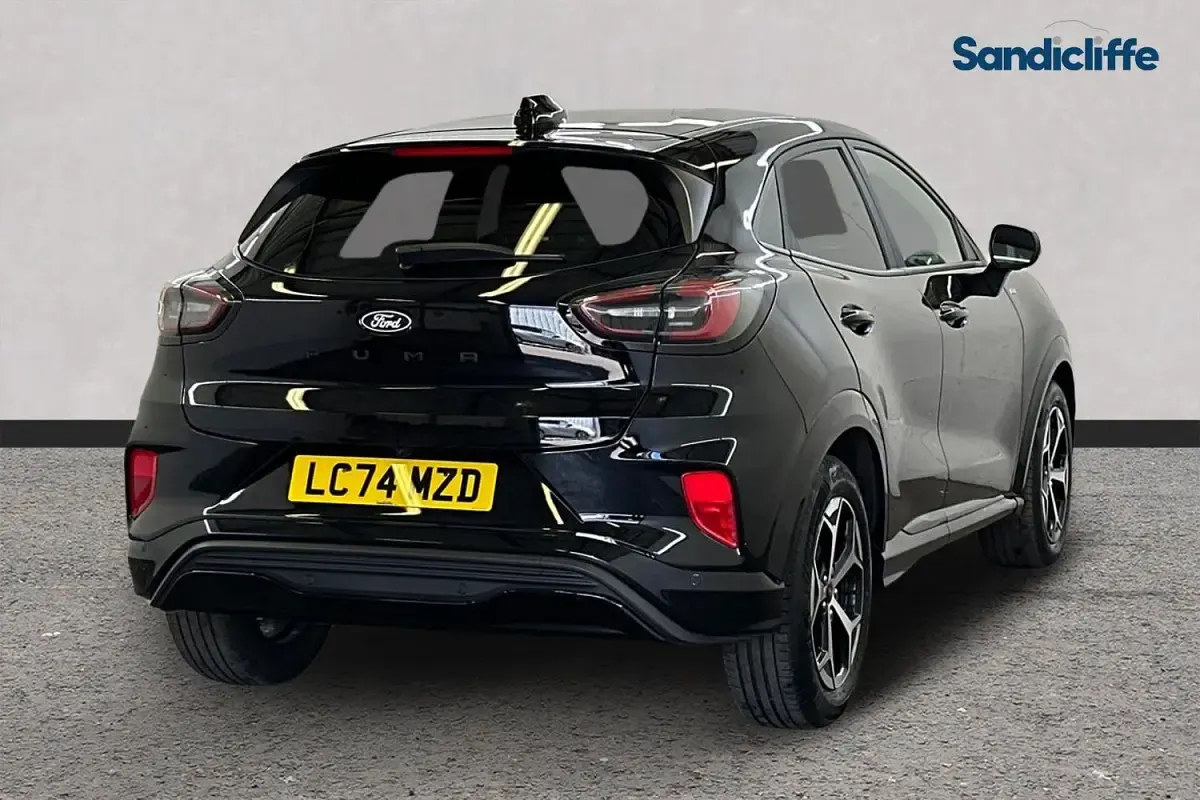 Używany Ford Puma ST-Line 125 KM (91 kW) 2026 Czarny SUV