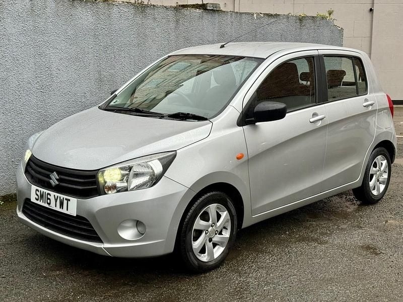 Used Suzuki Celerio SZ3 68 HP (50 kW) 2016 Silver Hatchback