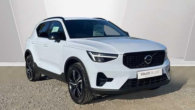Blue Used 2023 Volvo XC40 Plus SUV | £29,950 (Fair price) - Image 1/4