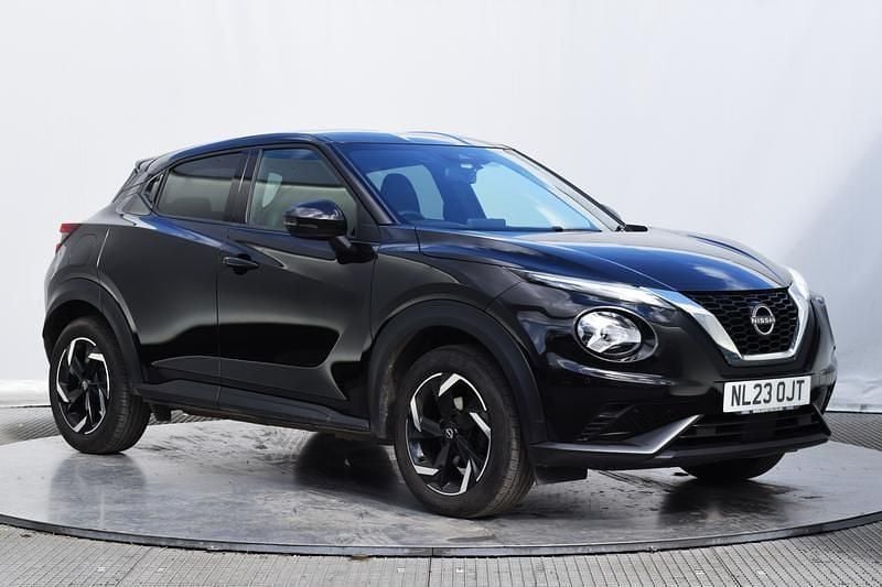Used Nissan Juke N-Connecta 114 HP (83 kW) 2023 Black SUV