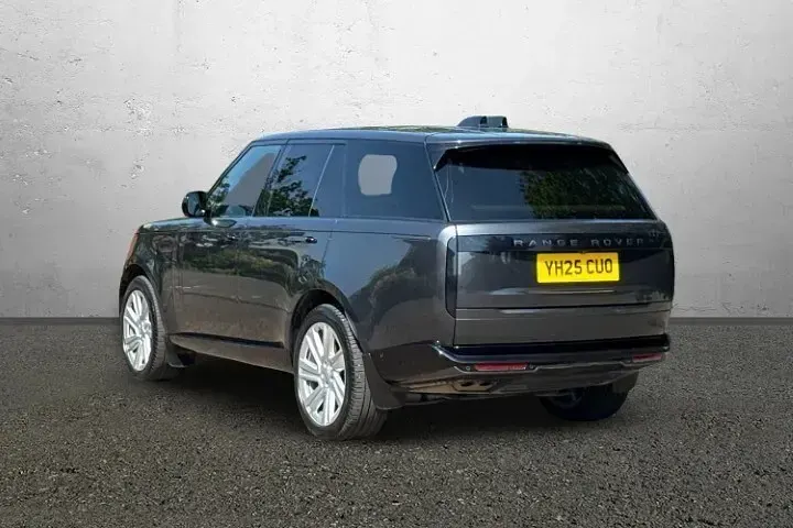Used Land Rover Range Rover HSE 2025 Grey SUV