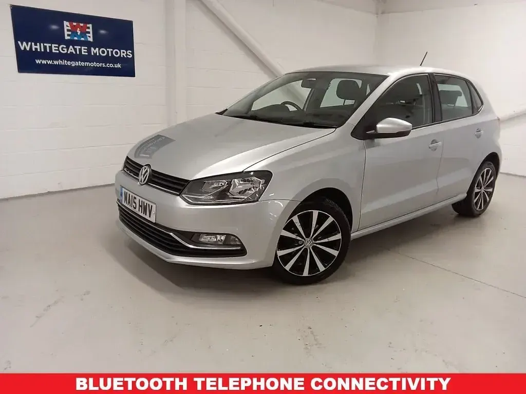 Used VW Polo SE 60 HP (44 kW) 2015 Silver Hatchback