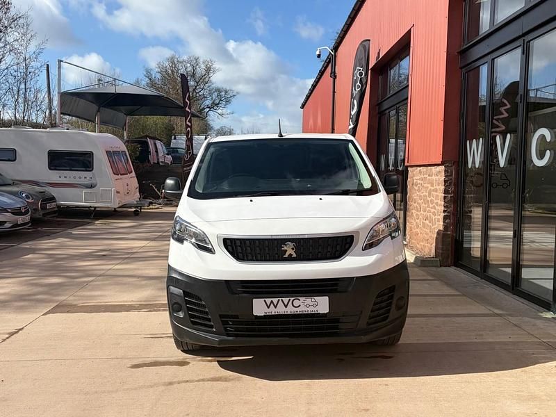 Used Peugeot Expert S 2021 White Van
