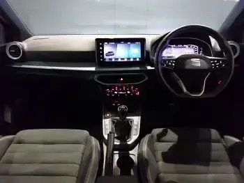 Used Seat Arona Xperience Lux 110 HP (80 kW) 2023 Blue SUV