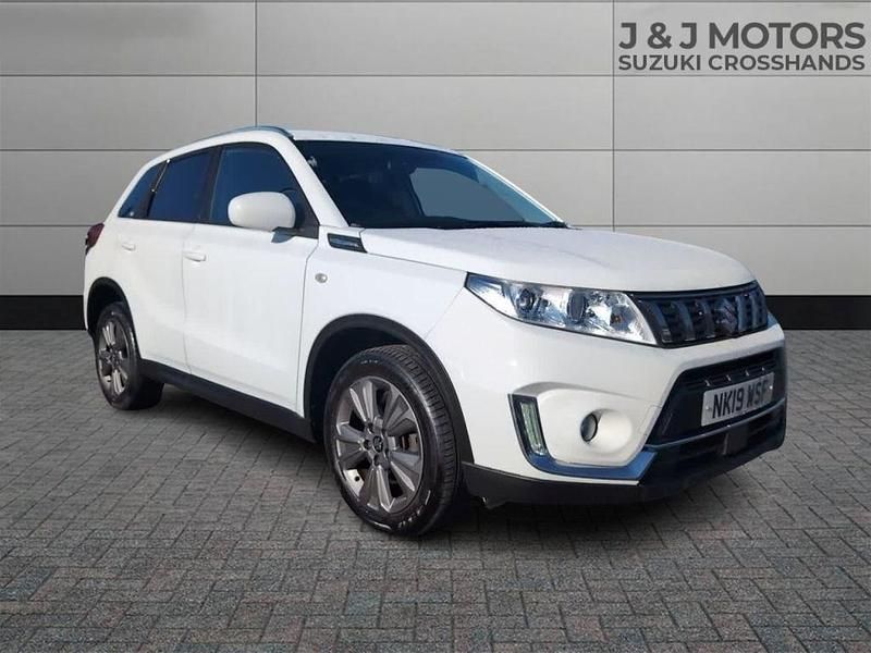 White Used 2019 Suzuki Vitara SZ-T SUV | £14,495 (A bit pricey) - Image 1/4