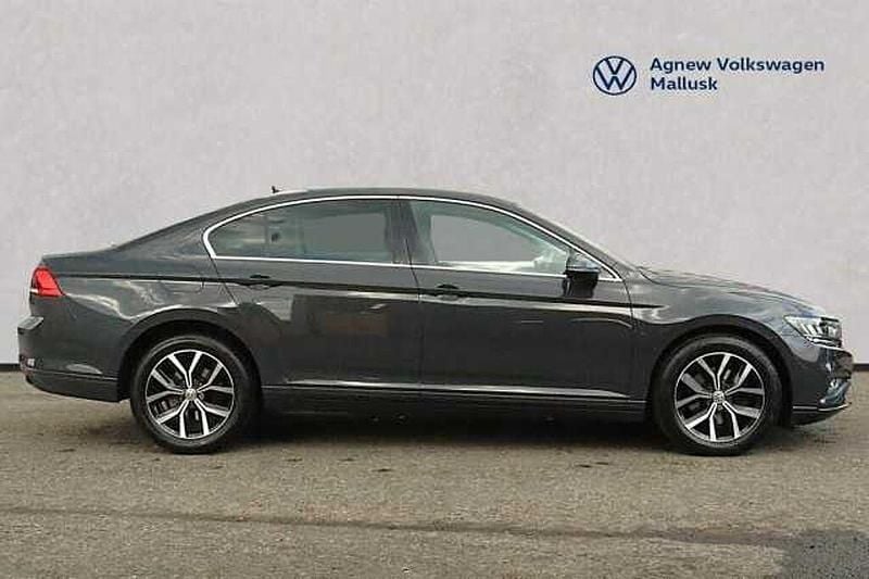 Used VW Passat SEL 150 HP (110 kW) 2020 Grey Sedan