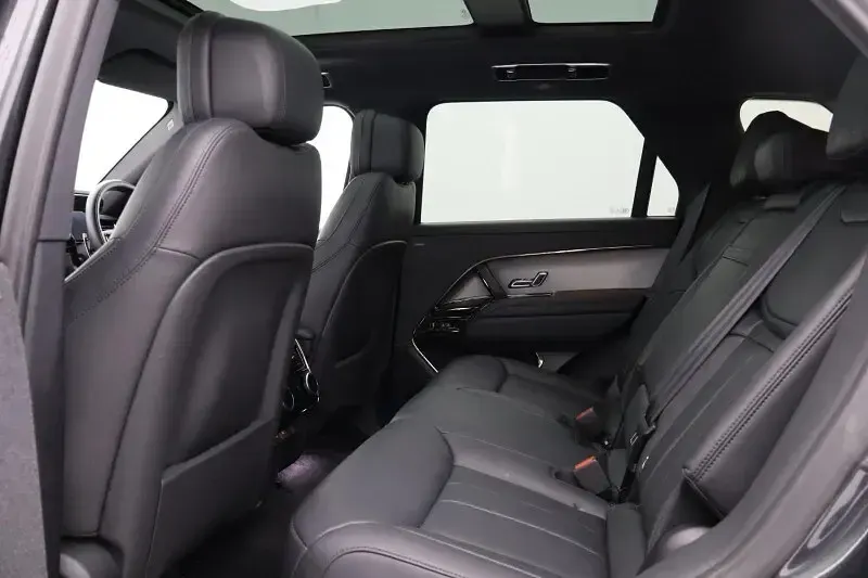 Used Land Rover Range Rover Sport SE Dynamic 296 HP (217 kW) 2024 Black SUV