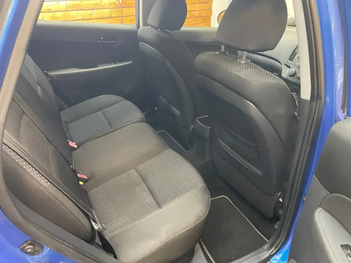 Used Hyundai i30 Comfort 2010 Blue Hatchback