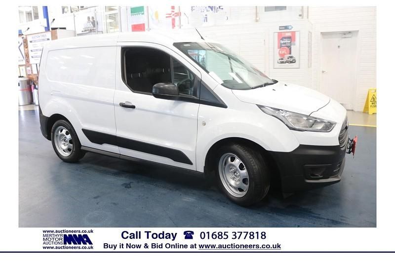 Used Ford Transit Connect 100 HP (73 kW) 2019 White MPV
