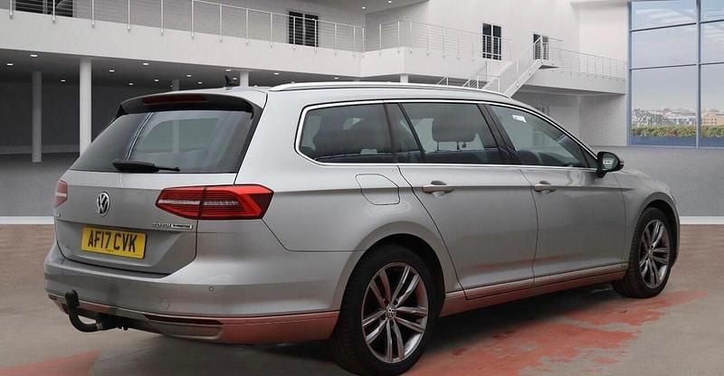 Used VW Passat GT 150 HP (110 kW) 2017 Silver Estate