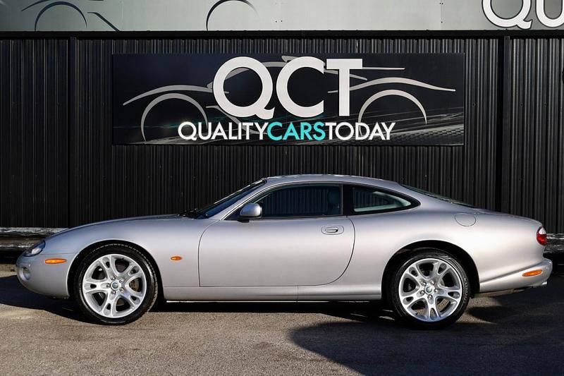 Used Jaguar XK8 2004 Silver Coupe
