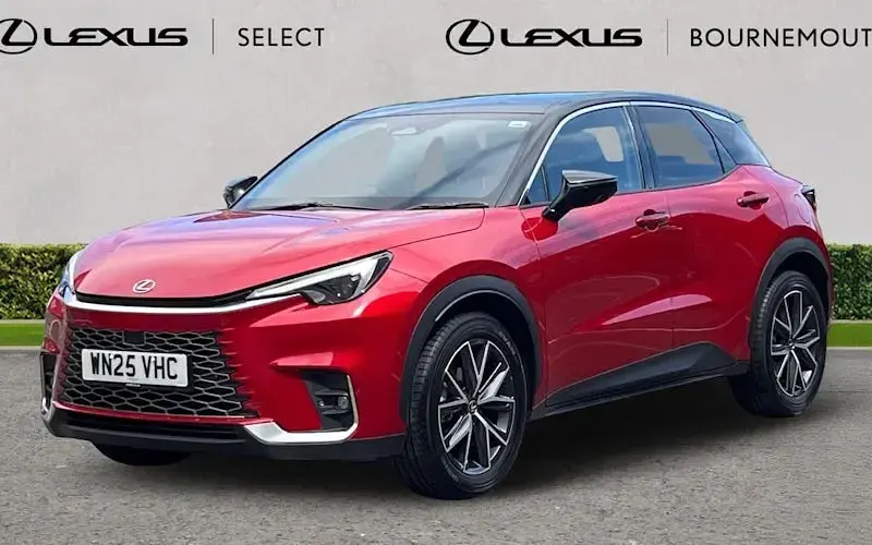 Used Lexus LBX 136 HP (100 kW) 2025 Other SUV