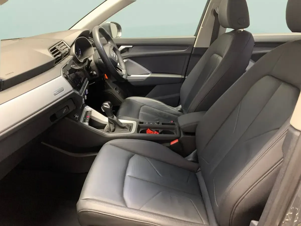 Used Audi Q3 Comfort 245 HP (180 kW) 2023 Grey SUV