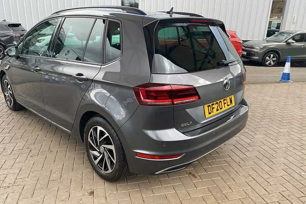 Used VW Golf VIII Match 130 HP (95 kW) 2020 Grey MPV