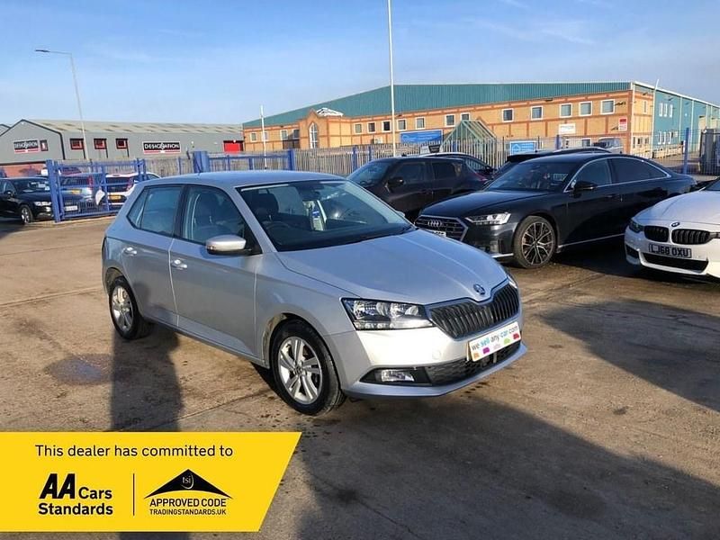 Used Skoda Fabia SE 95 HP (69 kW) 2019 Silver Hatchback