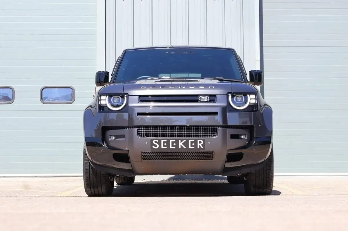 New Land Rover Defender HSE Dynamic 2026 Grey SUV