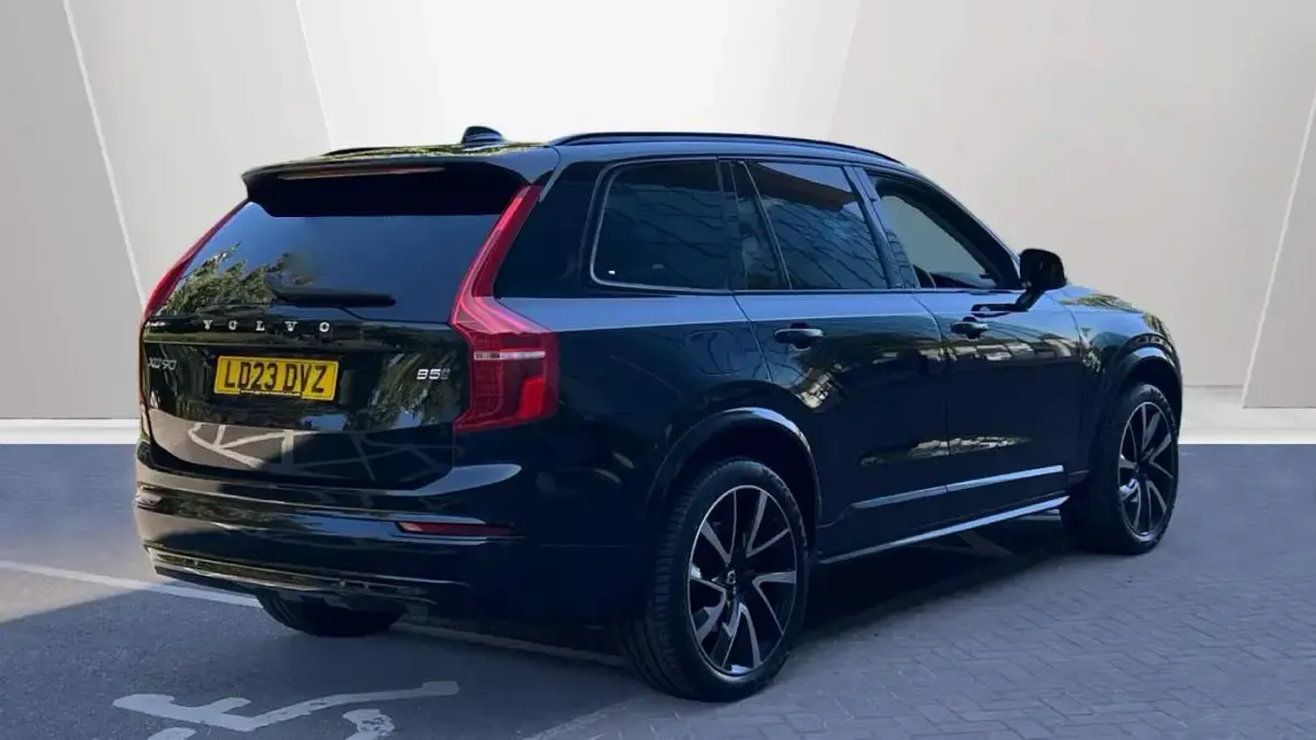 Used Volvo XC90 Ultimate 247 HP (181 kW) 2023 SUV